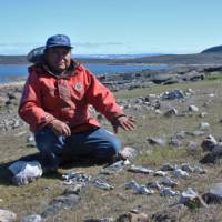 Inuit guide at Kekerton Island Territorial Park | Louis-Philip Pothier