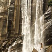 Hiking through Yosemite National Park | Sean Menere